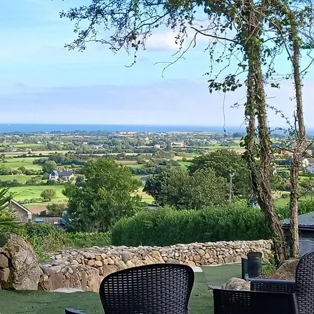 Fairy Cove At Rosemount Glamping *