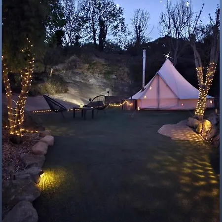 Luxe tent Fairy Cove At Rosemount Glamping *